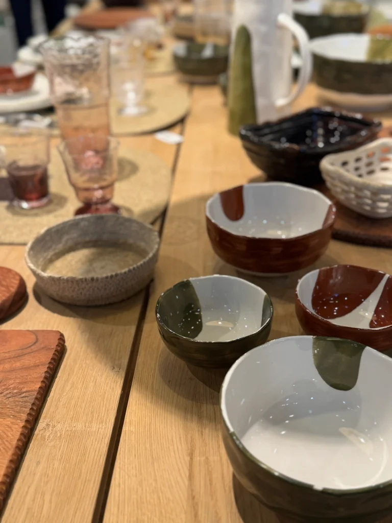 interior design, interior, devon interior designers, paris, tableware
